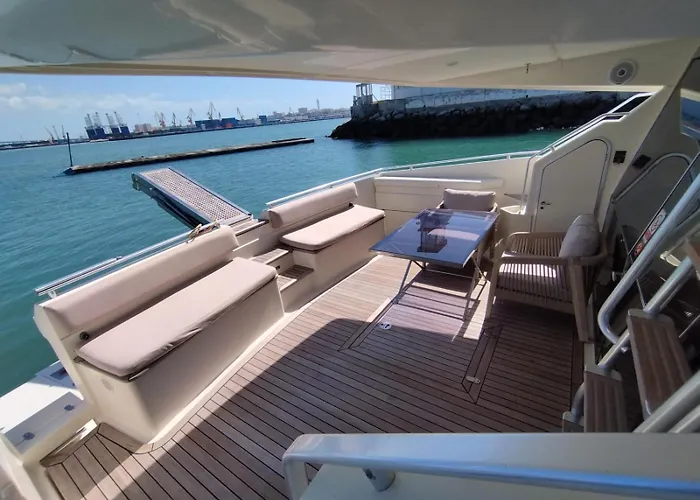 Hotel en barco Captain Cangrejo Yacht *